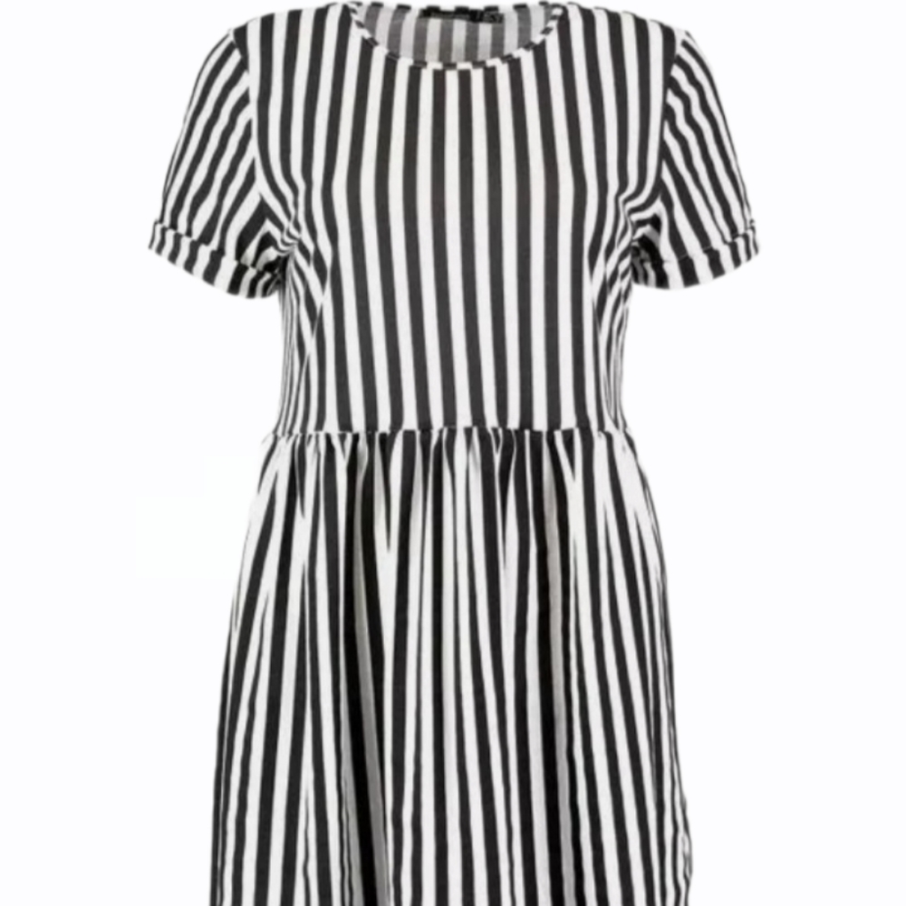 Boohoo Women's  Gathered Waist Smock  Dress Sz 6